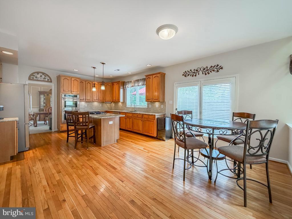 AFTON CHASE - Residential