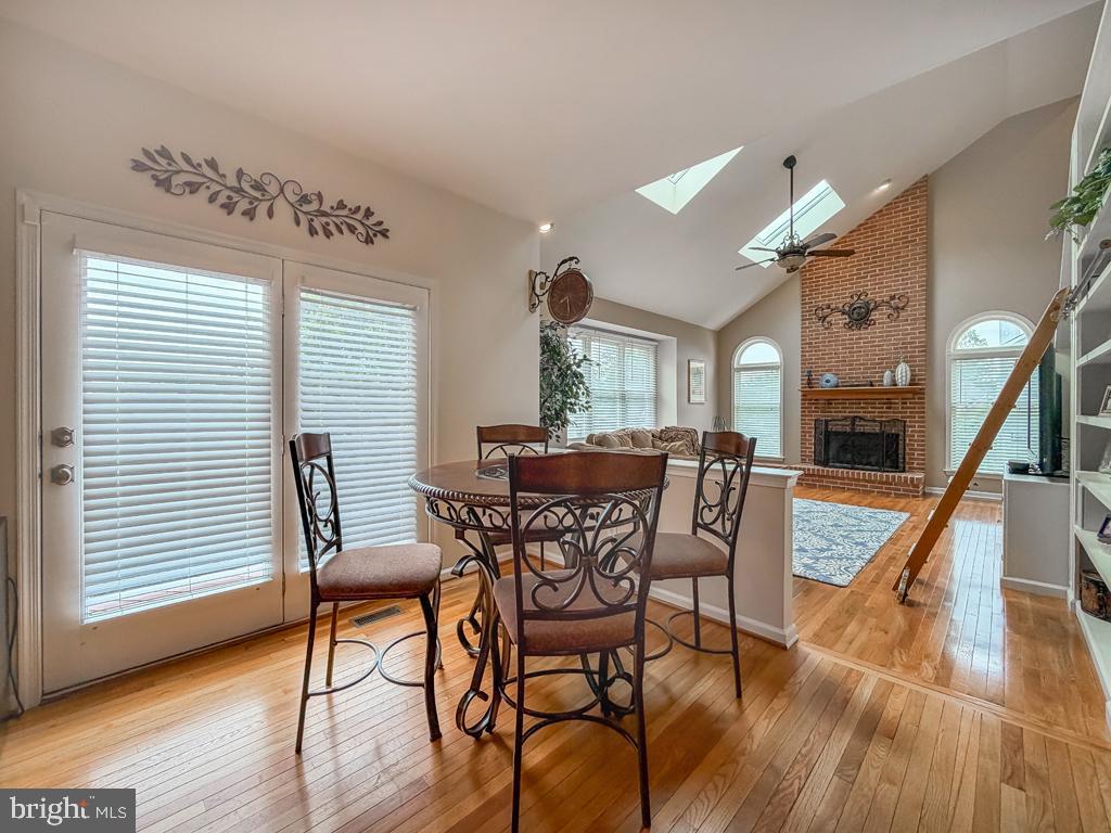 AFTON CHASE - Residential