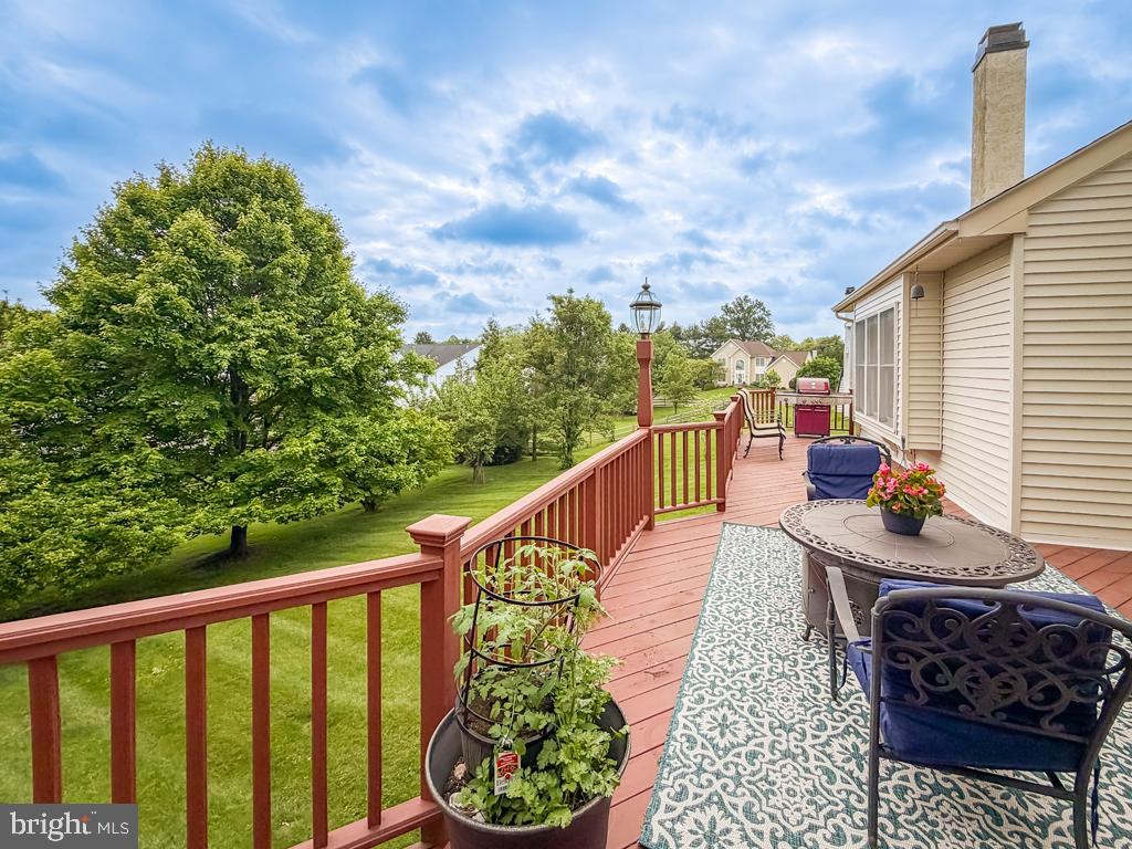 AFTON CHASE - Residential