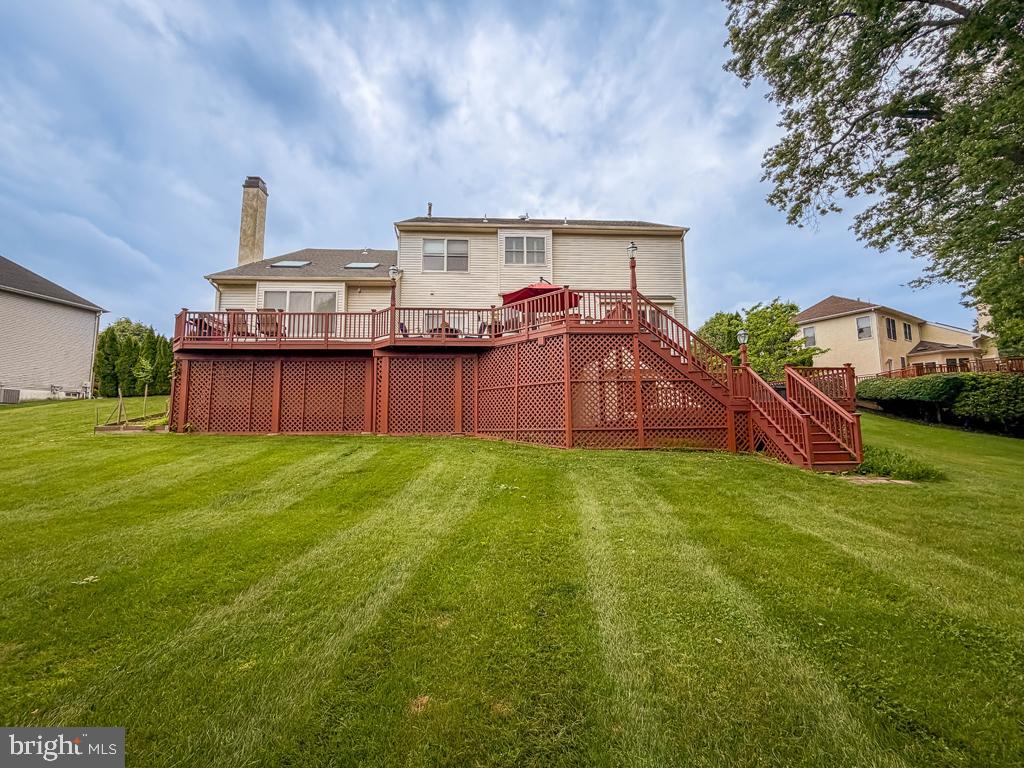 AFTON CHASE - Residential
