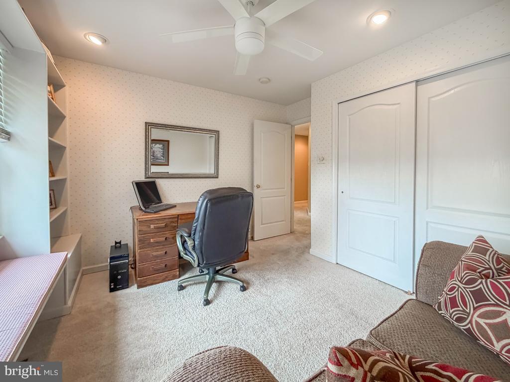 AFTON CHASE - Residential