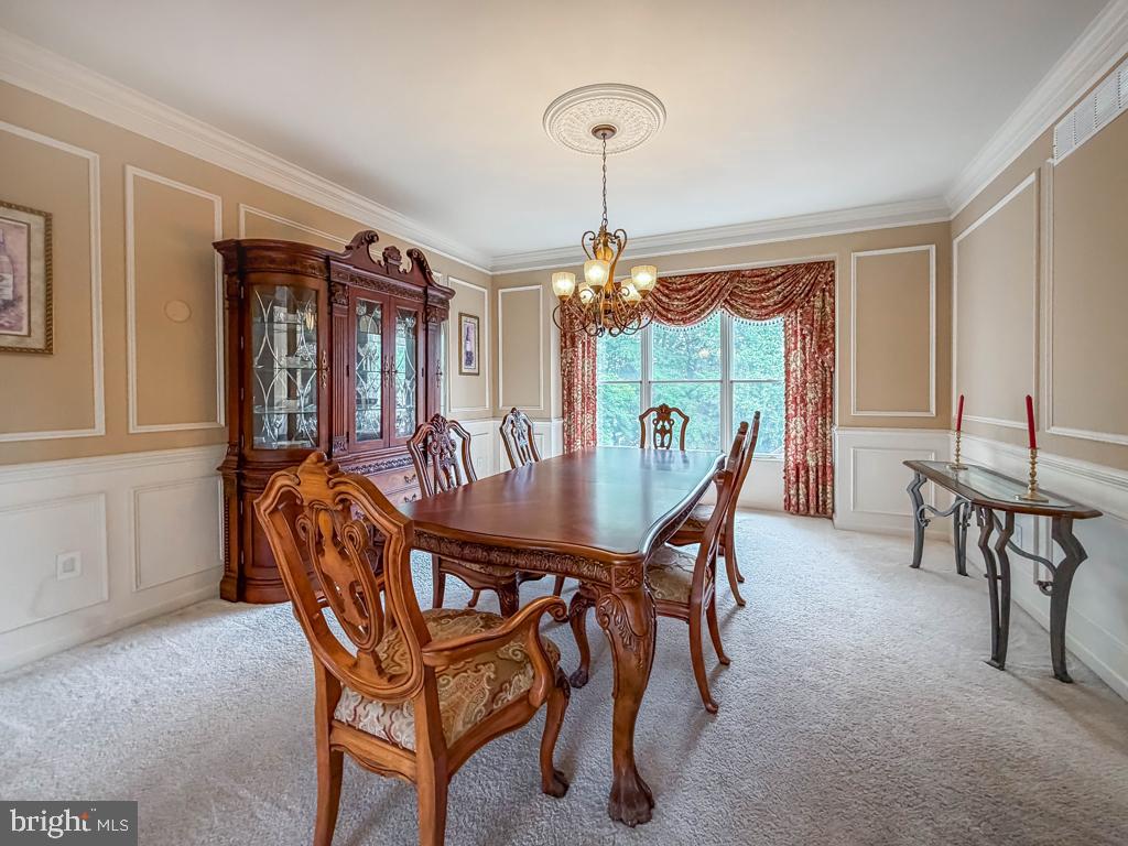 AFTON CHASE - Residential