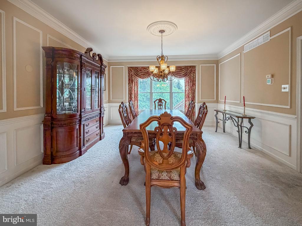 AFTON CHASE - Residential