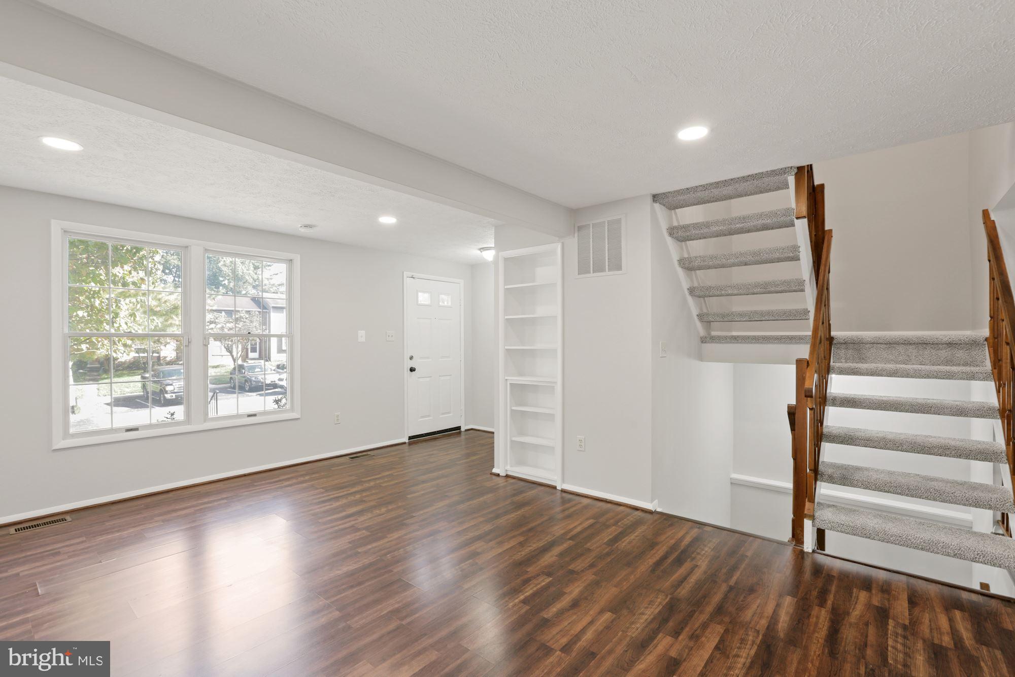 MILL CREEK SOUTH - Residential