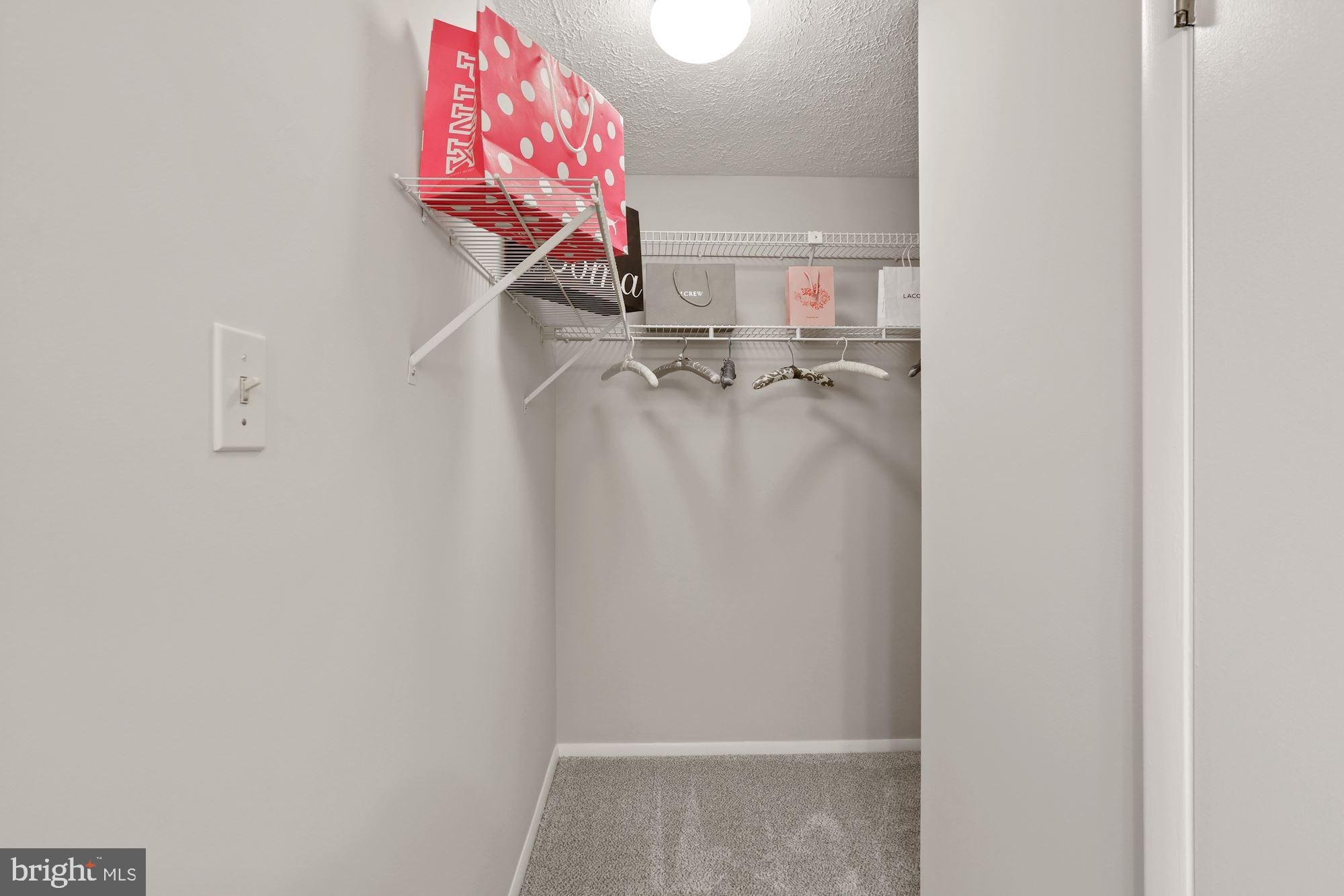 MILL CREEK SOUTH - Residential