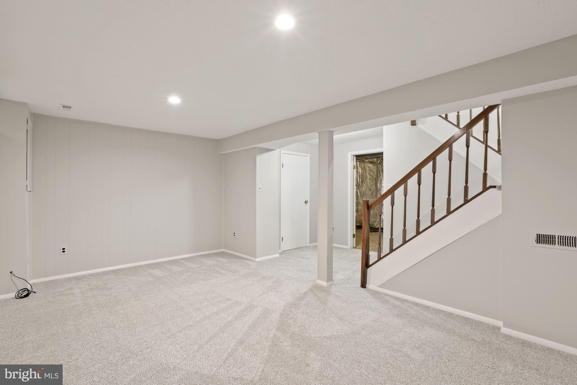 MILL CREEK SOUTH - Residential