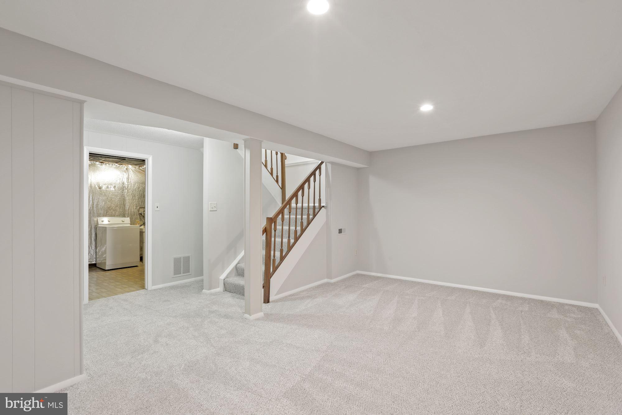 MILL CREEK SOUTH - Residential