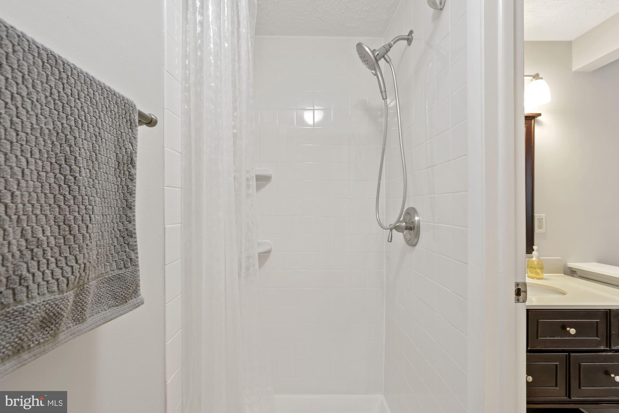 MILL CREEK SOUTH - Residential