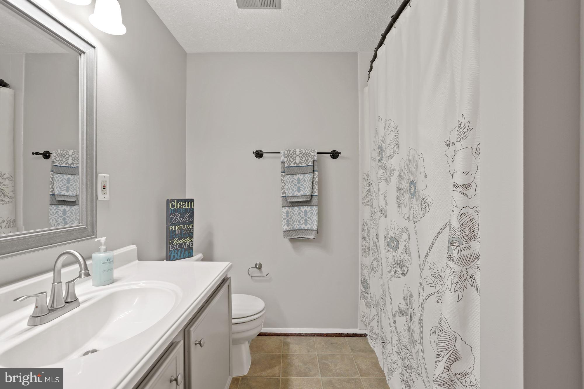 MILL CREEK SOUTH - Residential