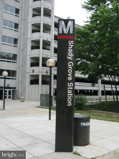 MILL CREEK SOUTH - Residential