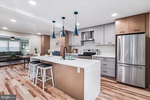 2 PLATEAU PLACE C GREENBELT MD 20770