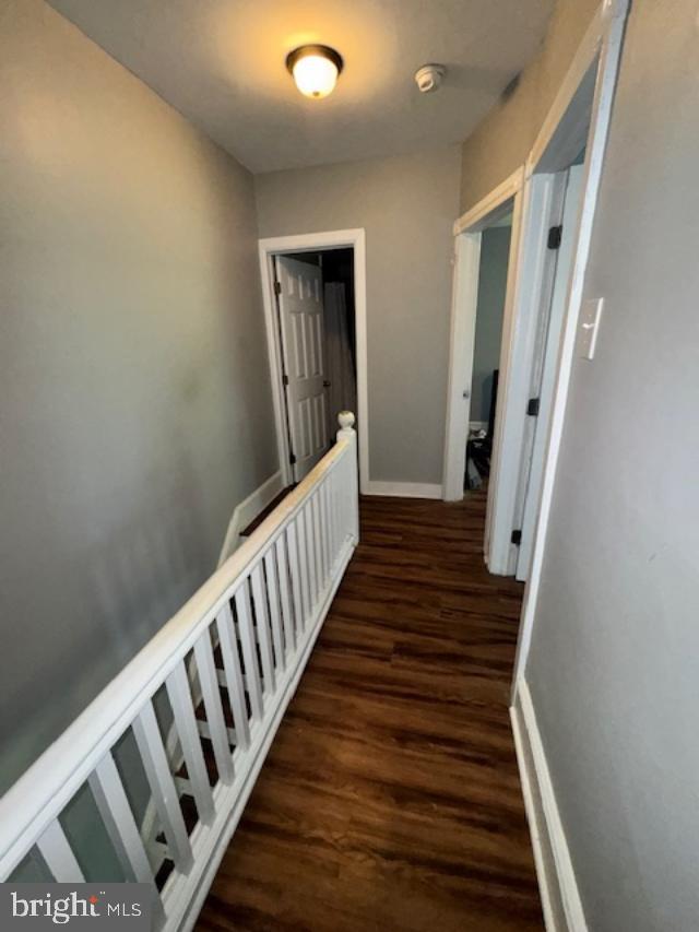 ROSLYN - Residential Lease