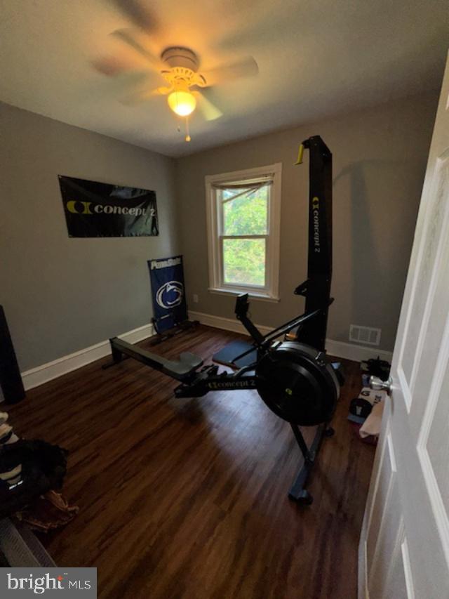 ROSLYN - Residential Lease