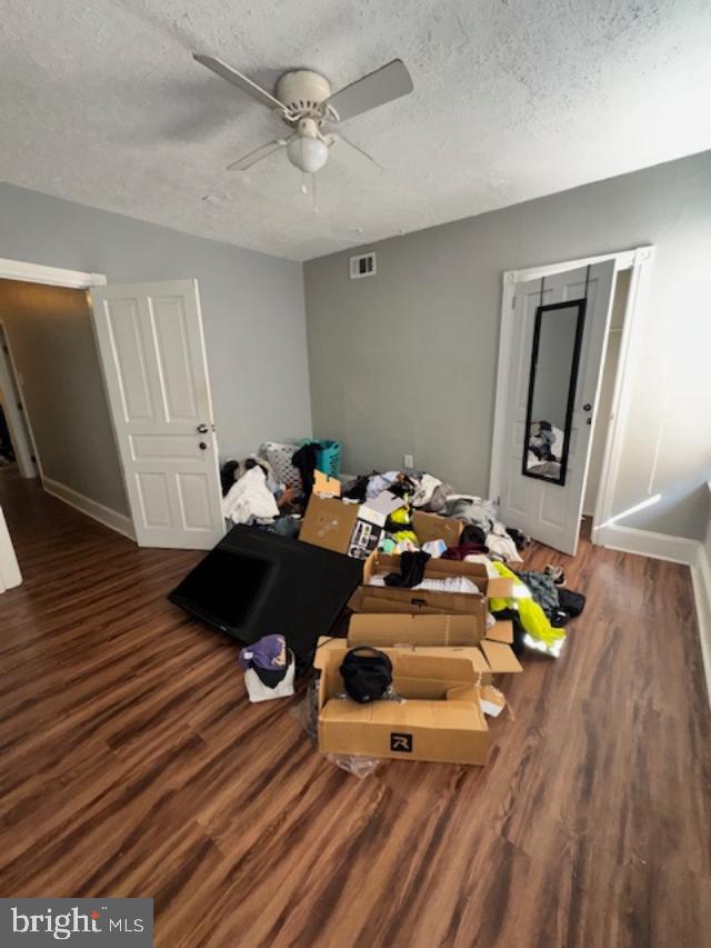 ROSLYN - Residential Lease