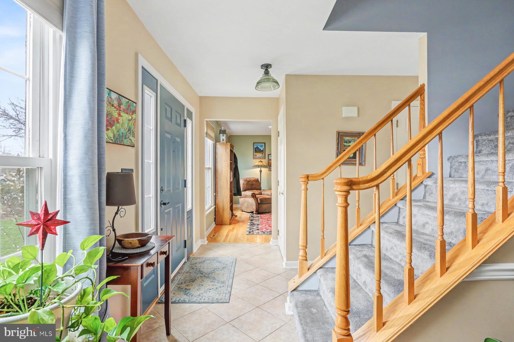 2204 CONTINENTAL DRIVE