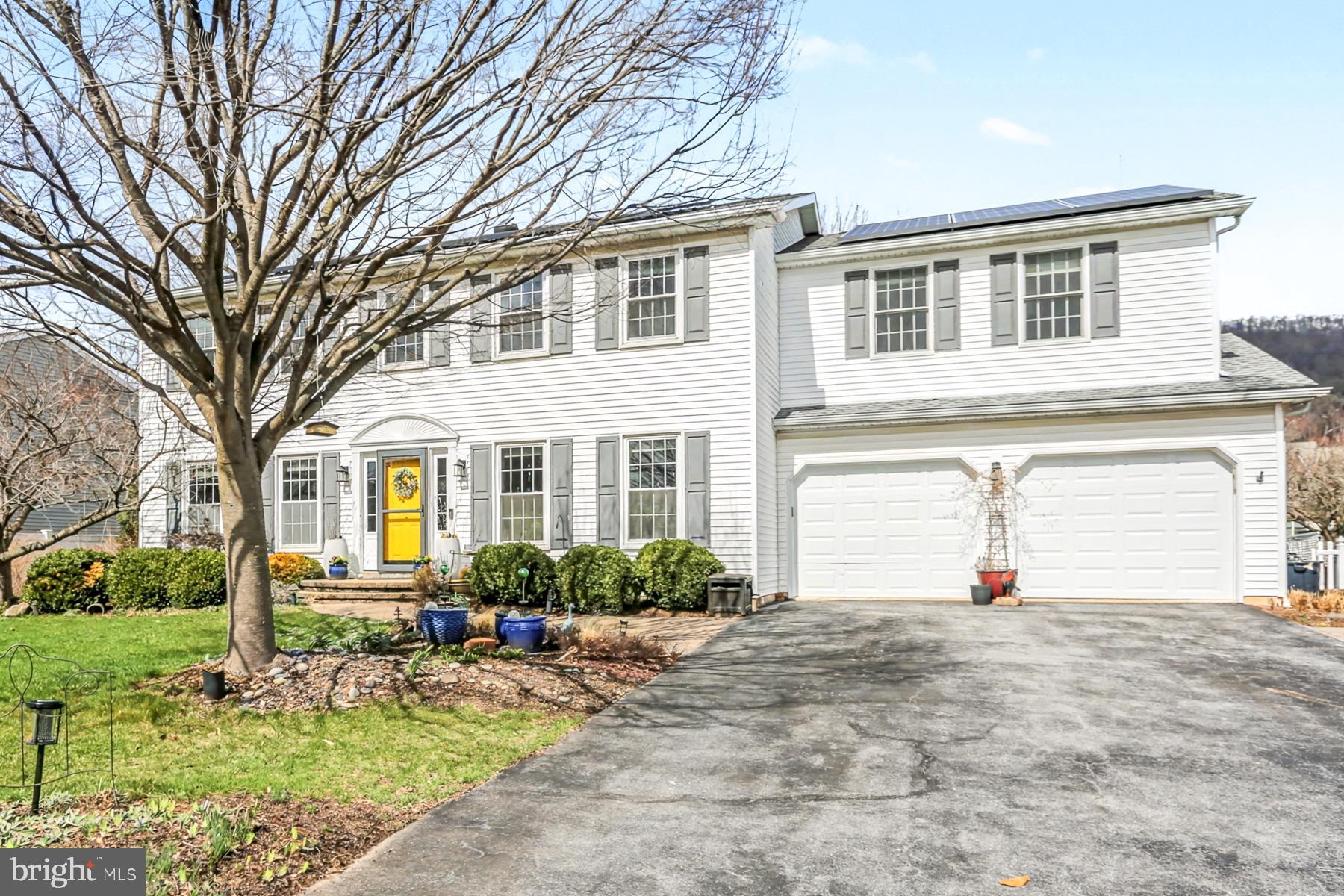 2204 CONTINENTAL DRIVE