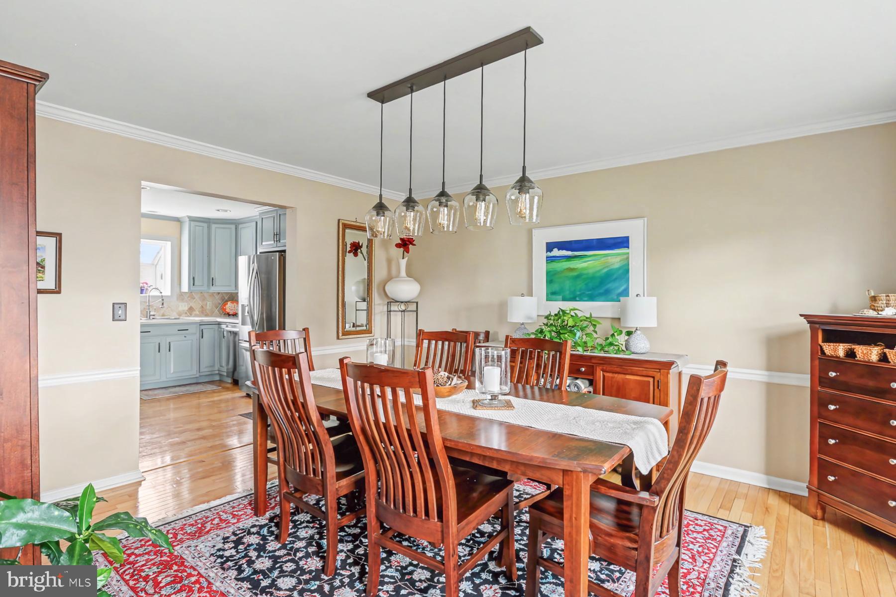 2204 CONTINENTAL DRIVE