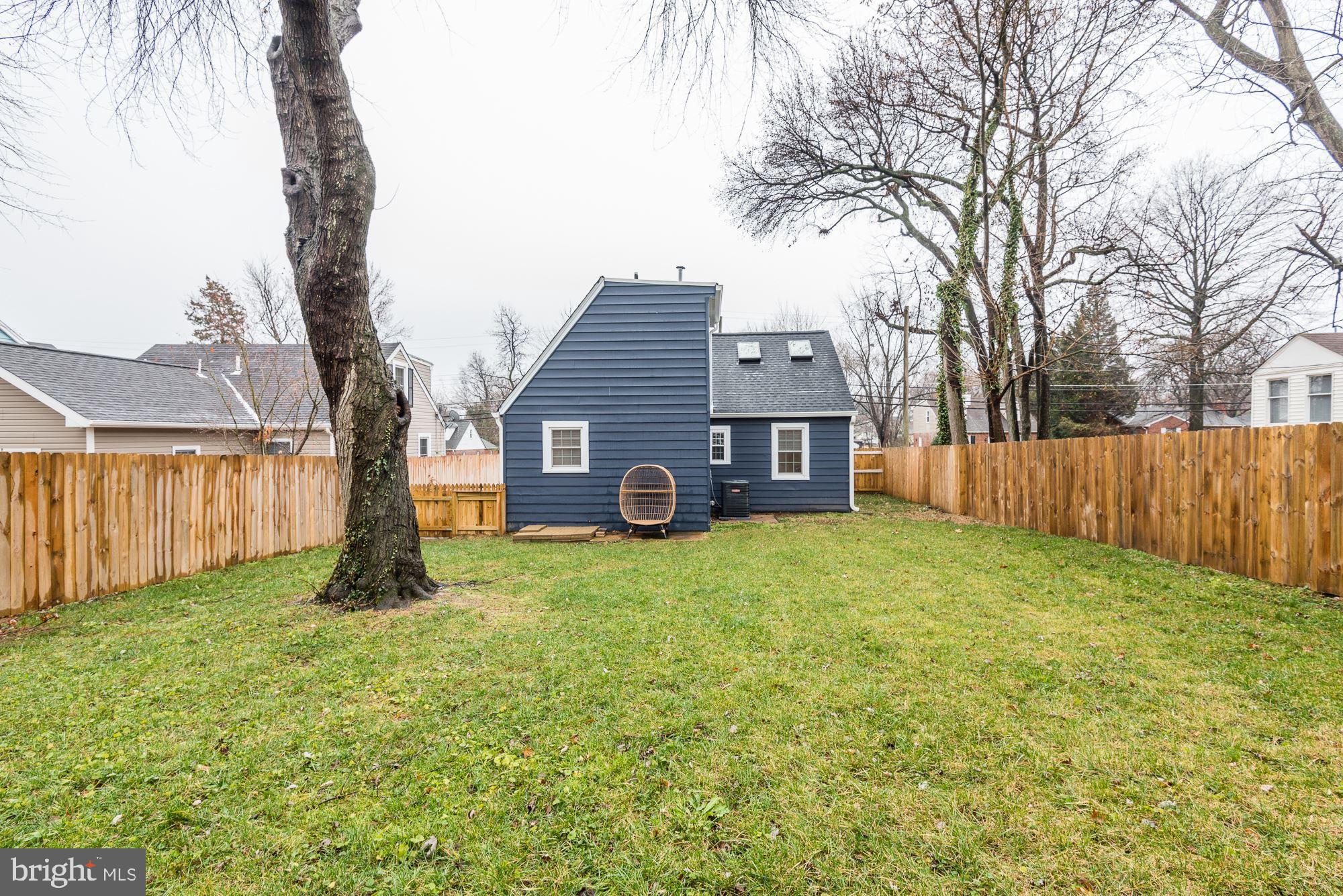 GROVETON - Residential