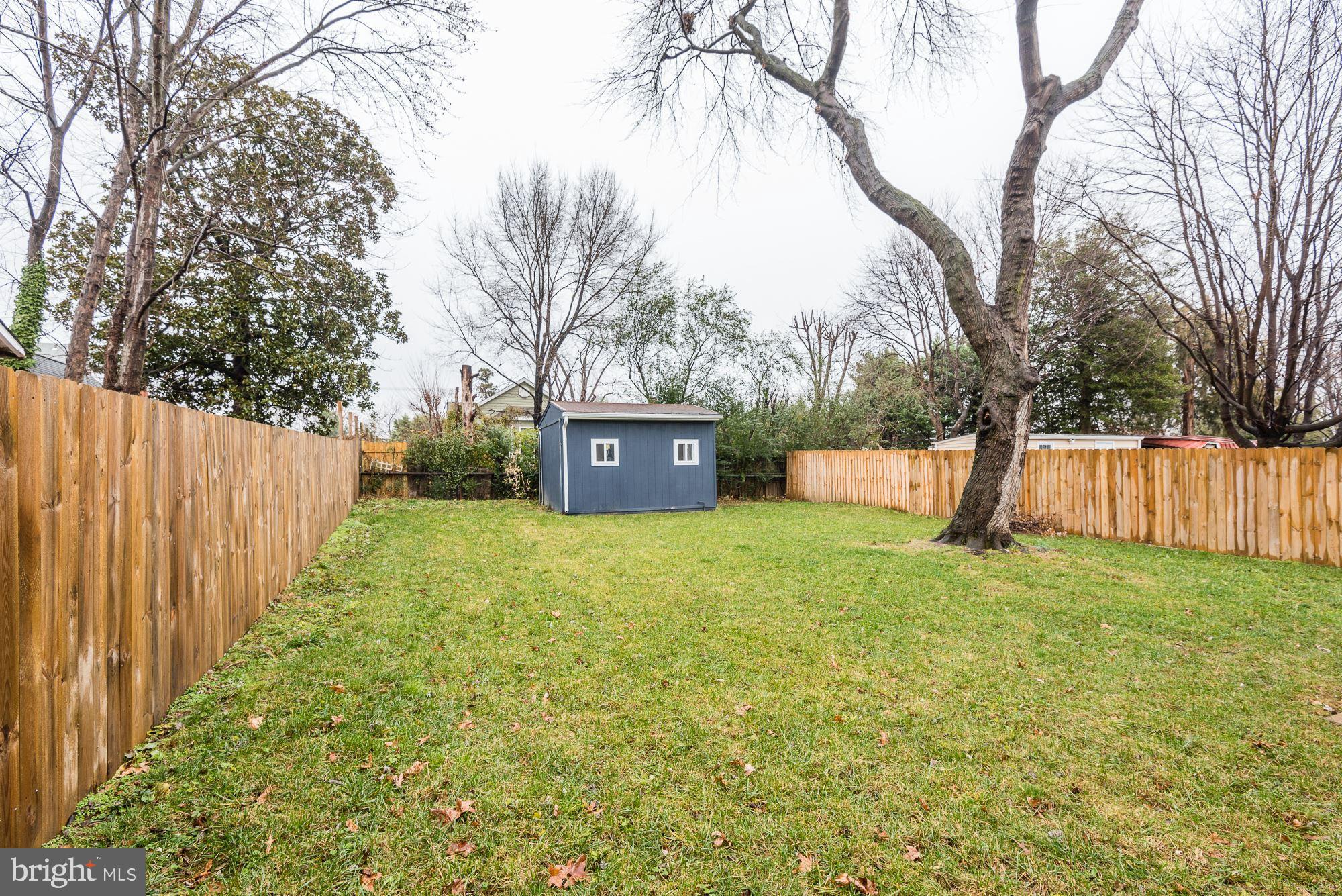 GROVETON - Residential