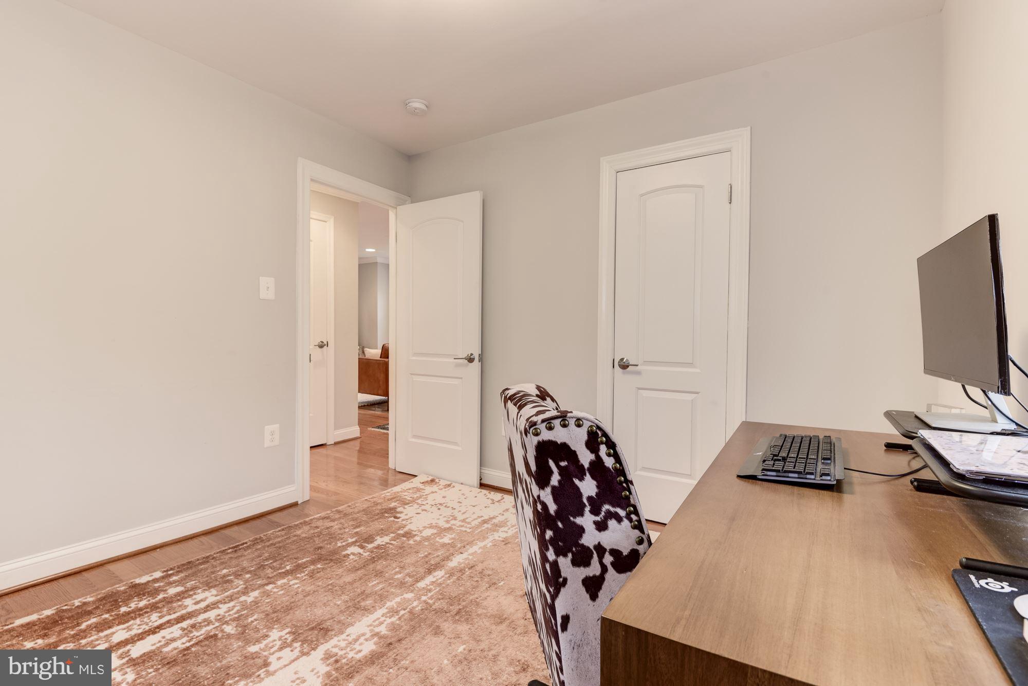 GROVETON - Residential