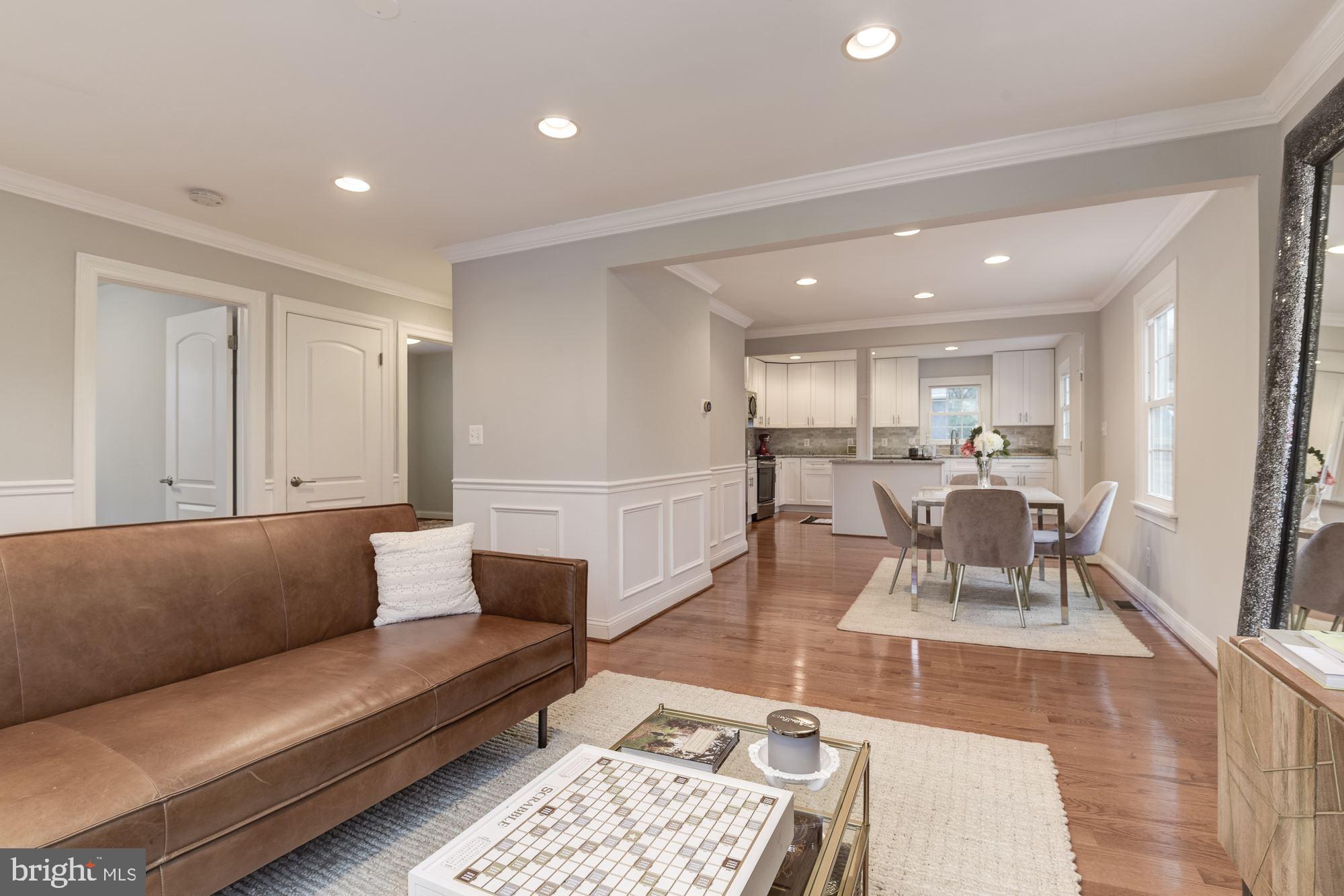 GROVETON - Residential