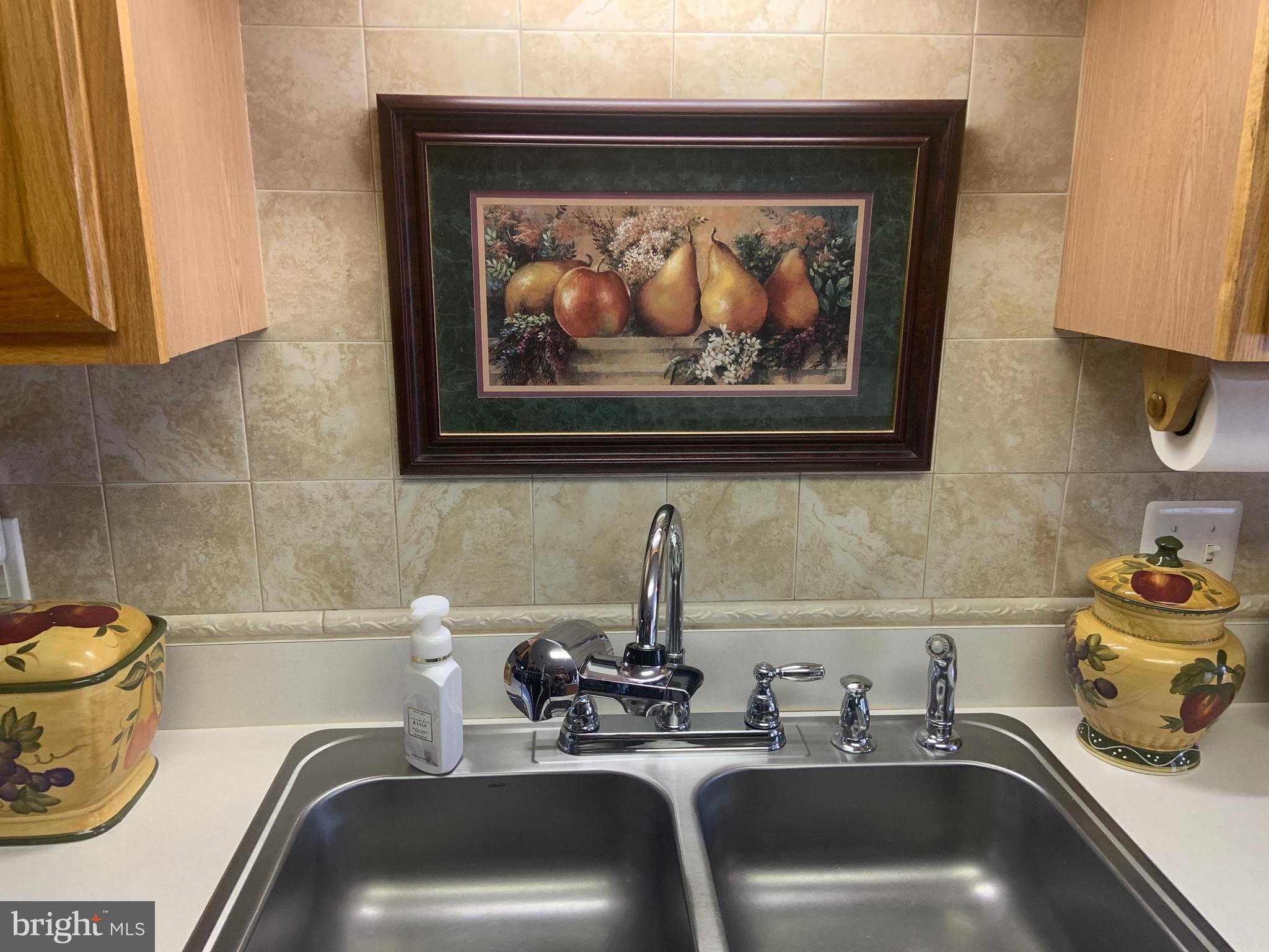 TAYLOR RIDGE CONDOMINIUMS - Residential