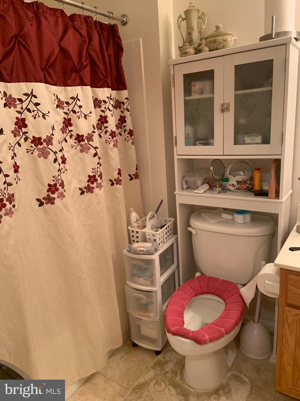 TAYLOR RIDGE CONDOMINIUMS - Residential