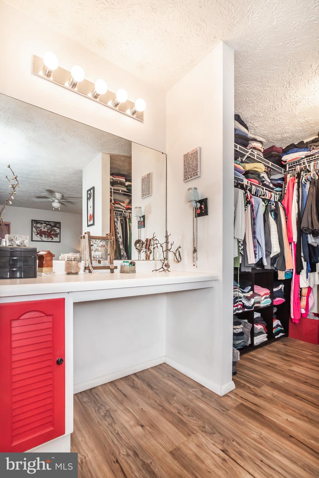 CHESTERFIELD - Residential