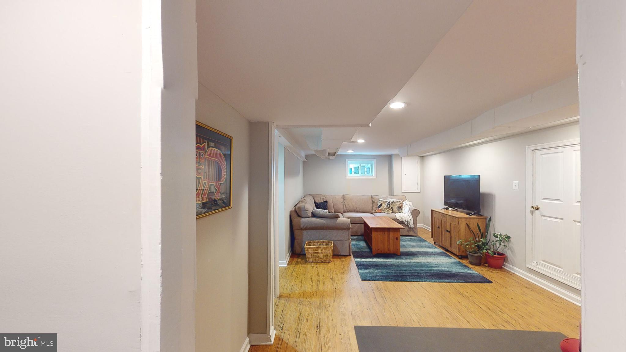 TAKOMA PARK - Residential