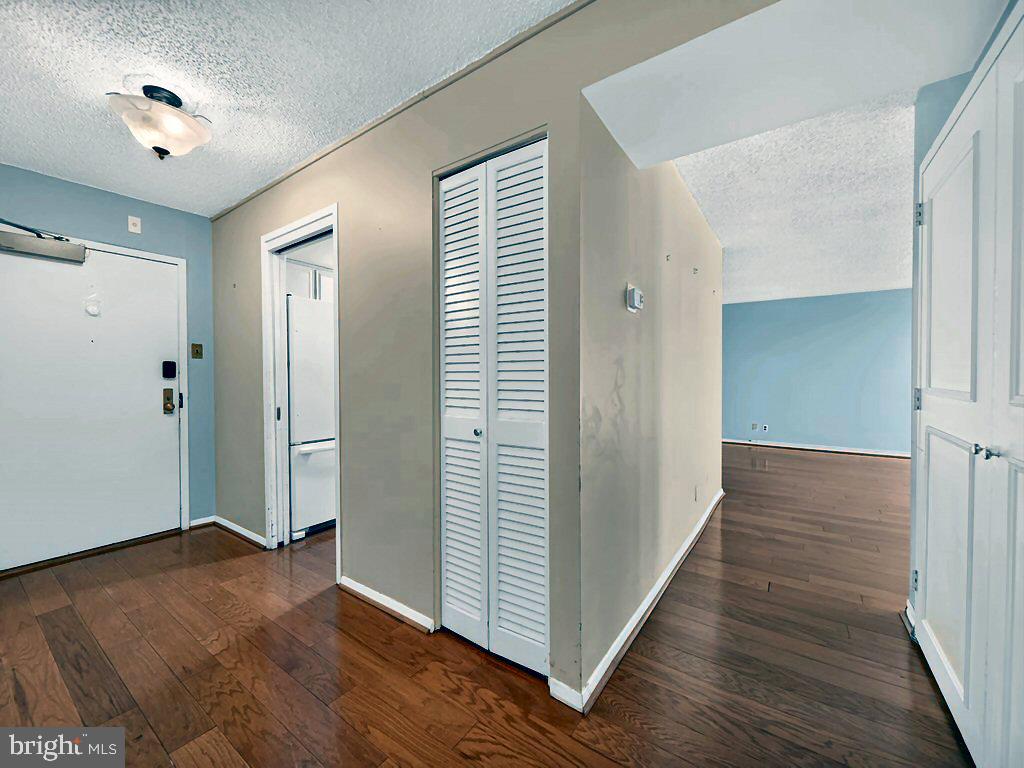 3800 N FAIRFAX DRIVE 1709