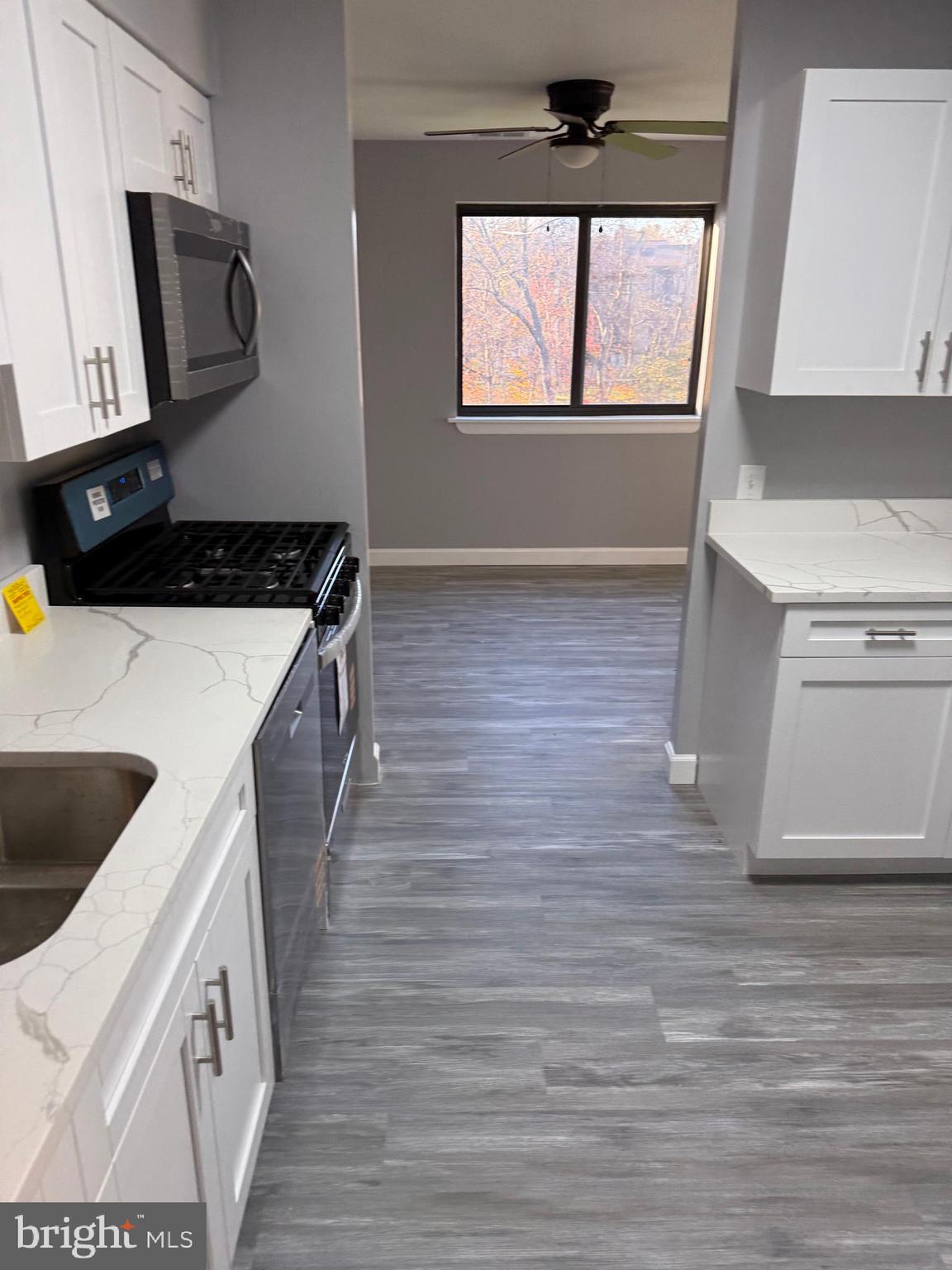 TREOVER CONDOMINIUM - Residential Lease