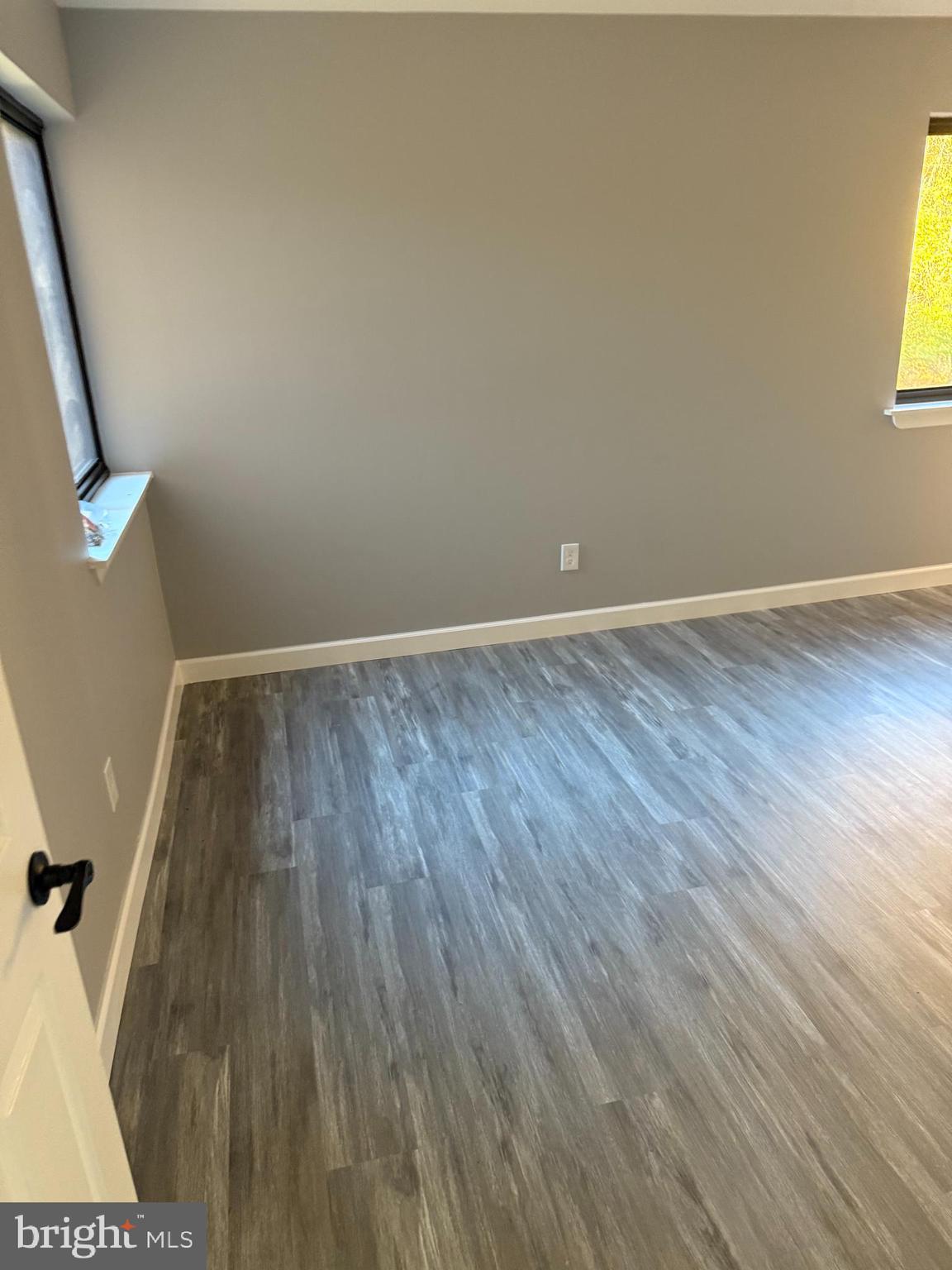 TREOVER CONDOMINIUM - Residential Lease