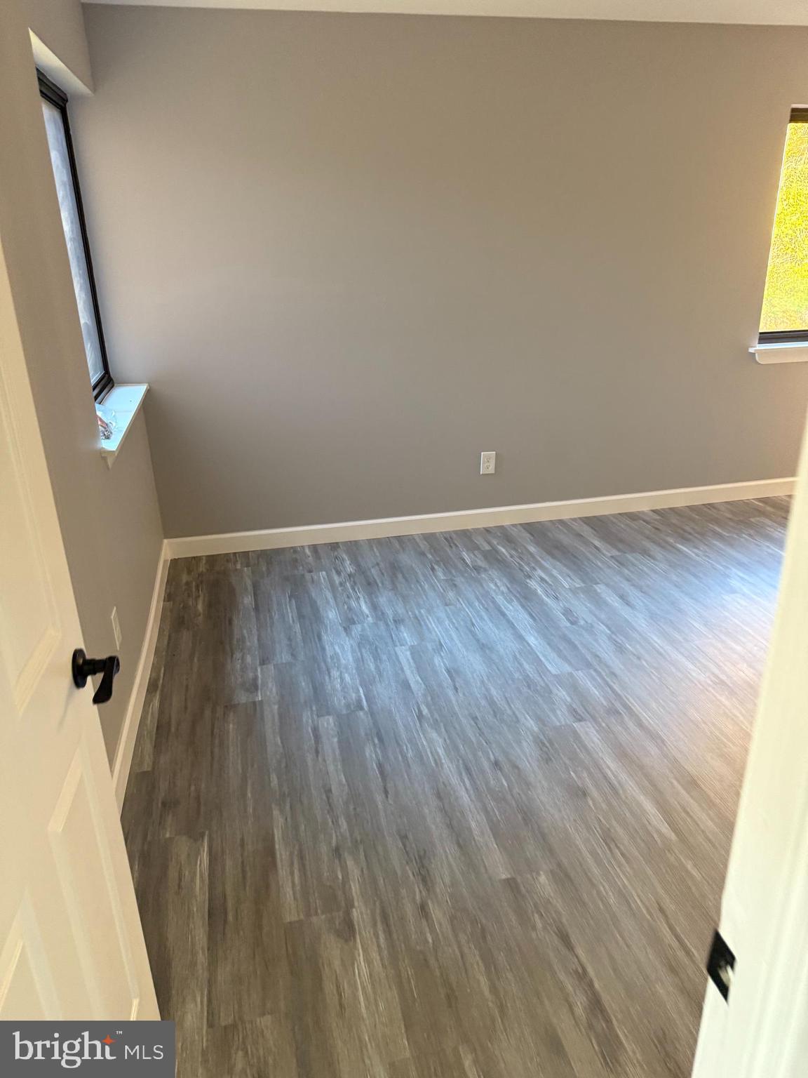 TREOVER CONDOMINIUM - Residential Lease