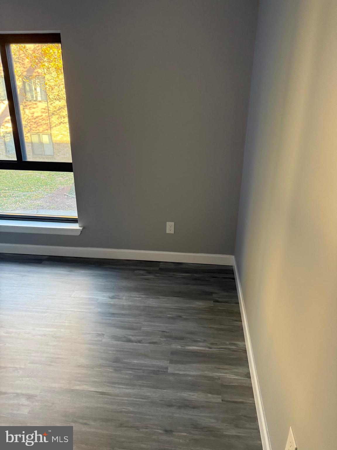 TREOVER CONDOMINIUM - Residential Lease