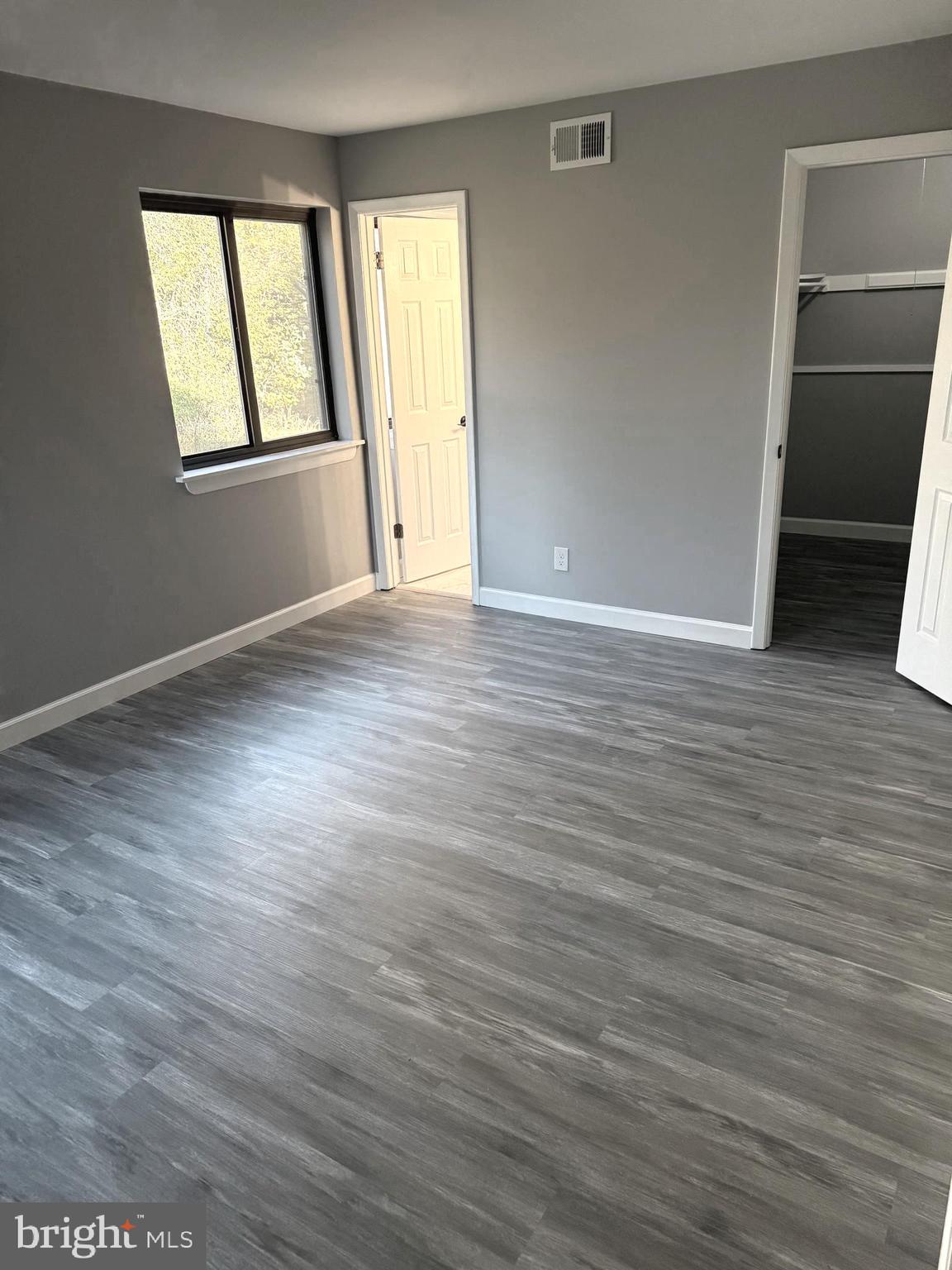 TREOVER CONDOMINIUM - Residential Lease