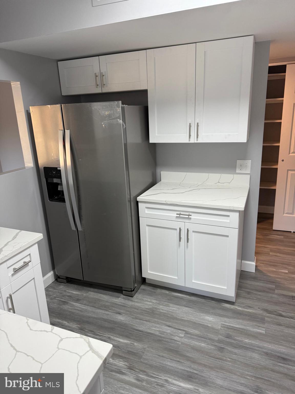 TREOVER CONDOMINIUM - Residential Lease