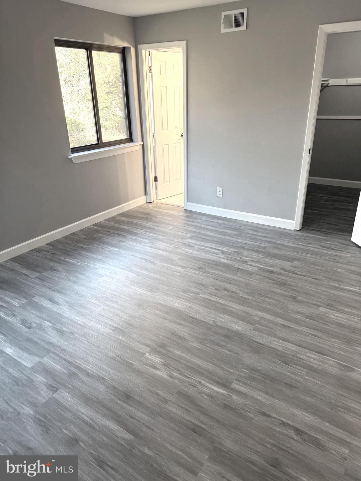 TREOVER CONDOMINIUM - Residential Lease