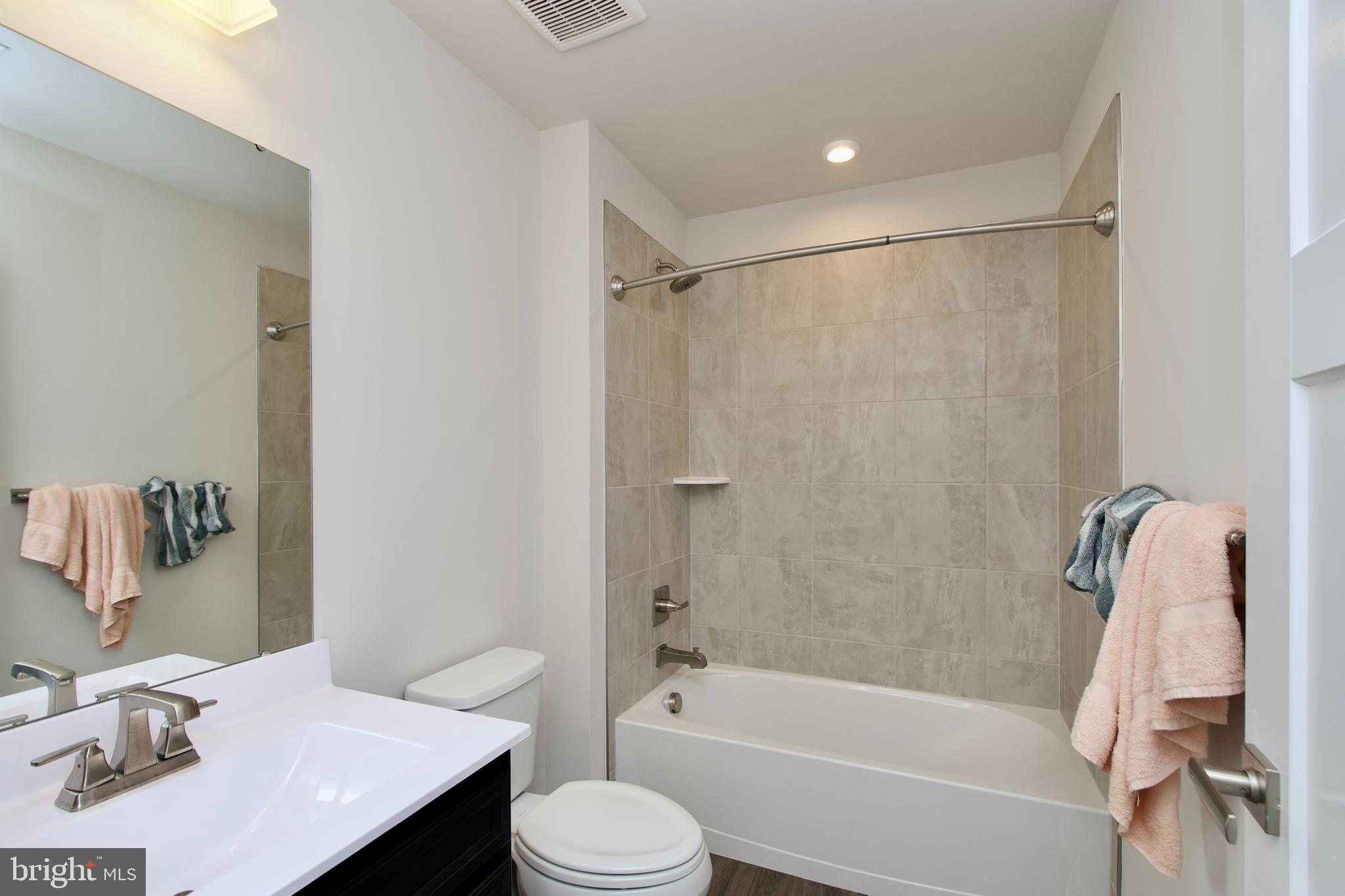 WESTPHALIA TOWN CENTER - Residential Lease