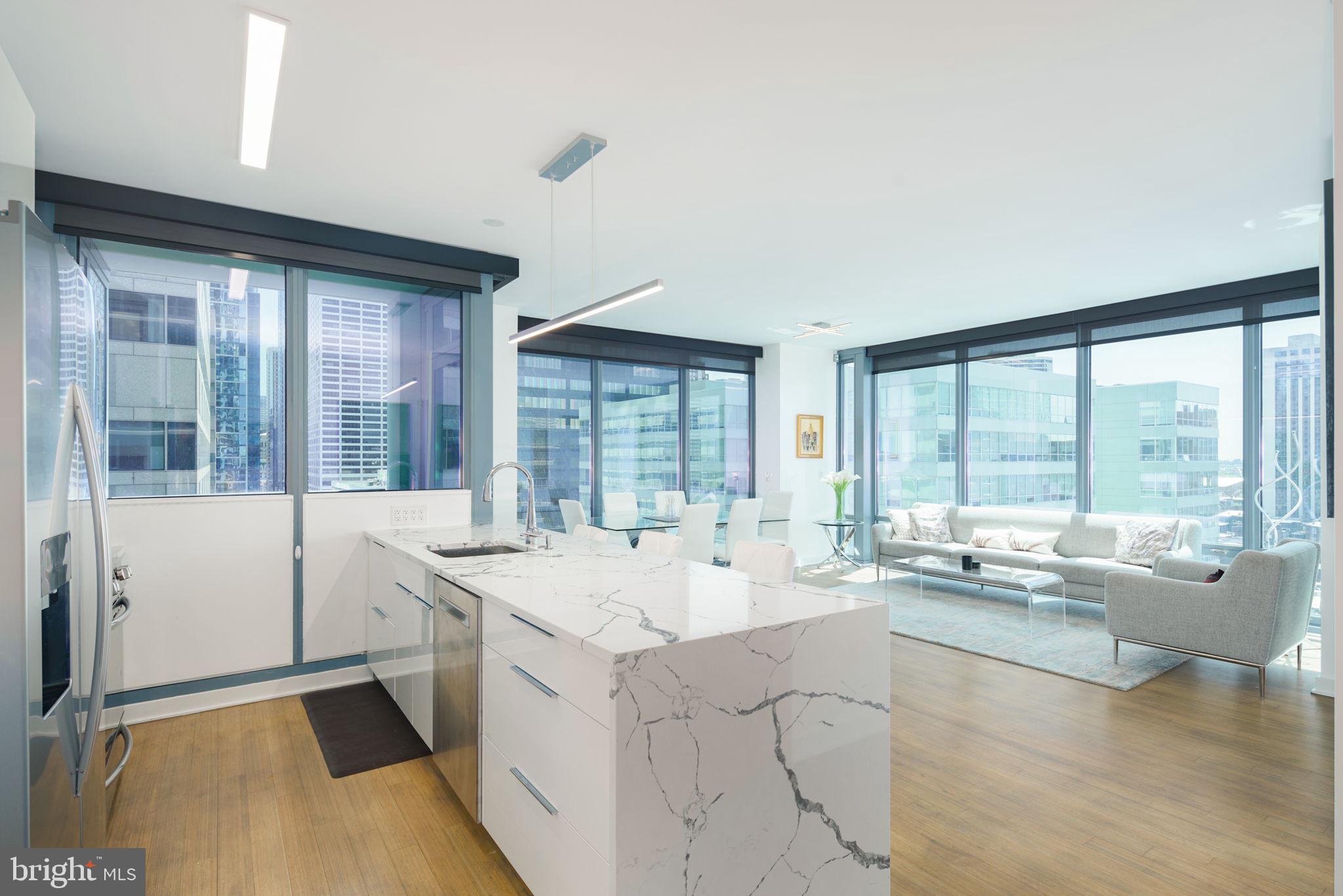 RITTENHOUSE SQUARE - Residential