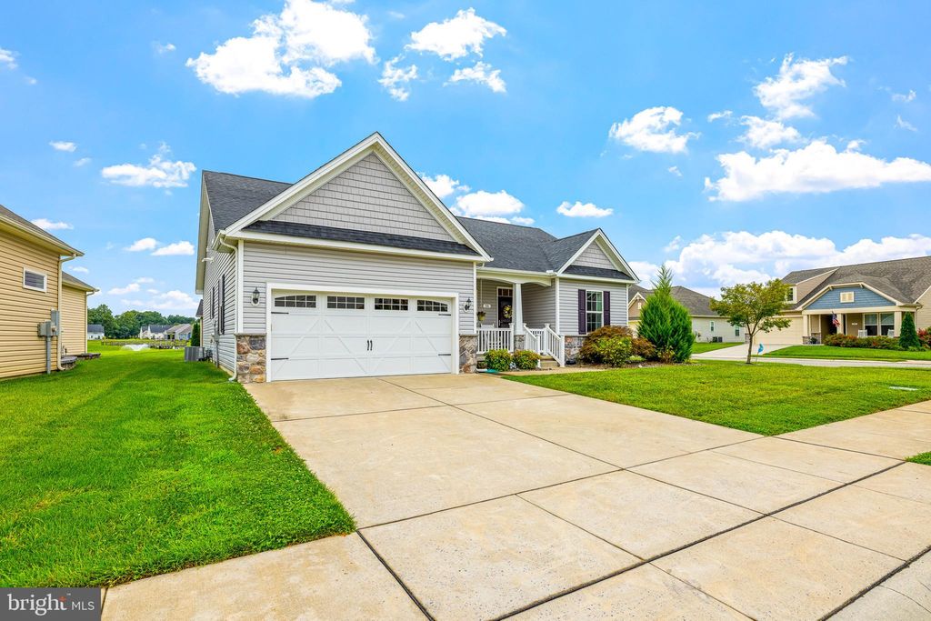 Photo of 16 Lexie Court, DOVER, DE 19904 (MLS # DEKT2040314)