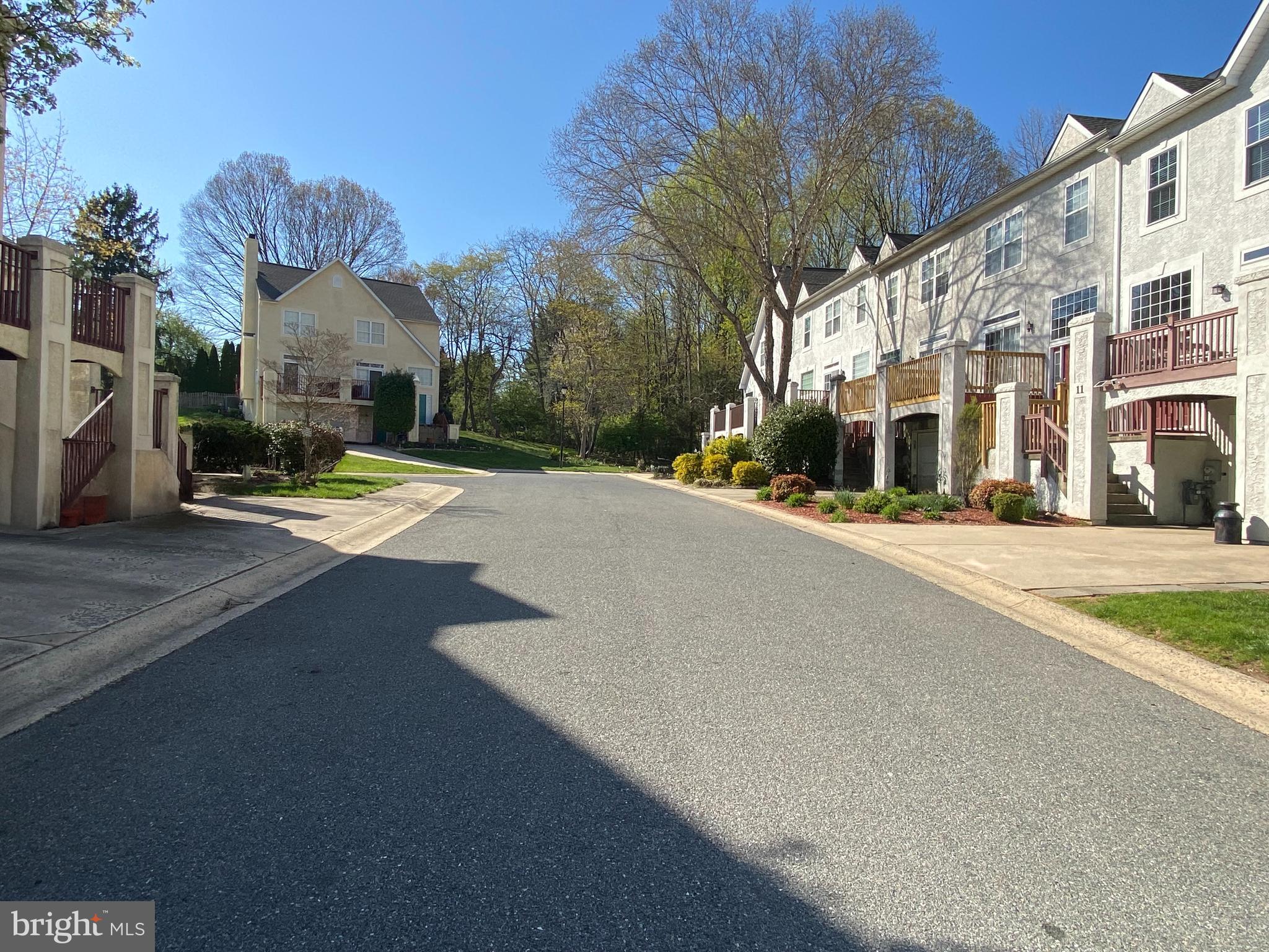 LINDEN WAY - Residential