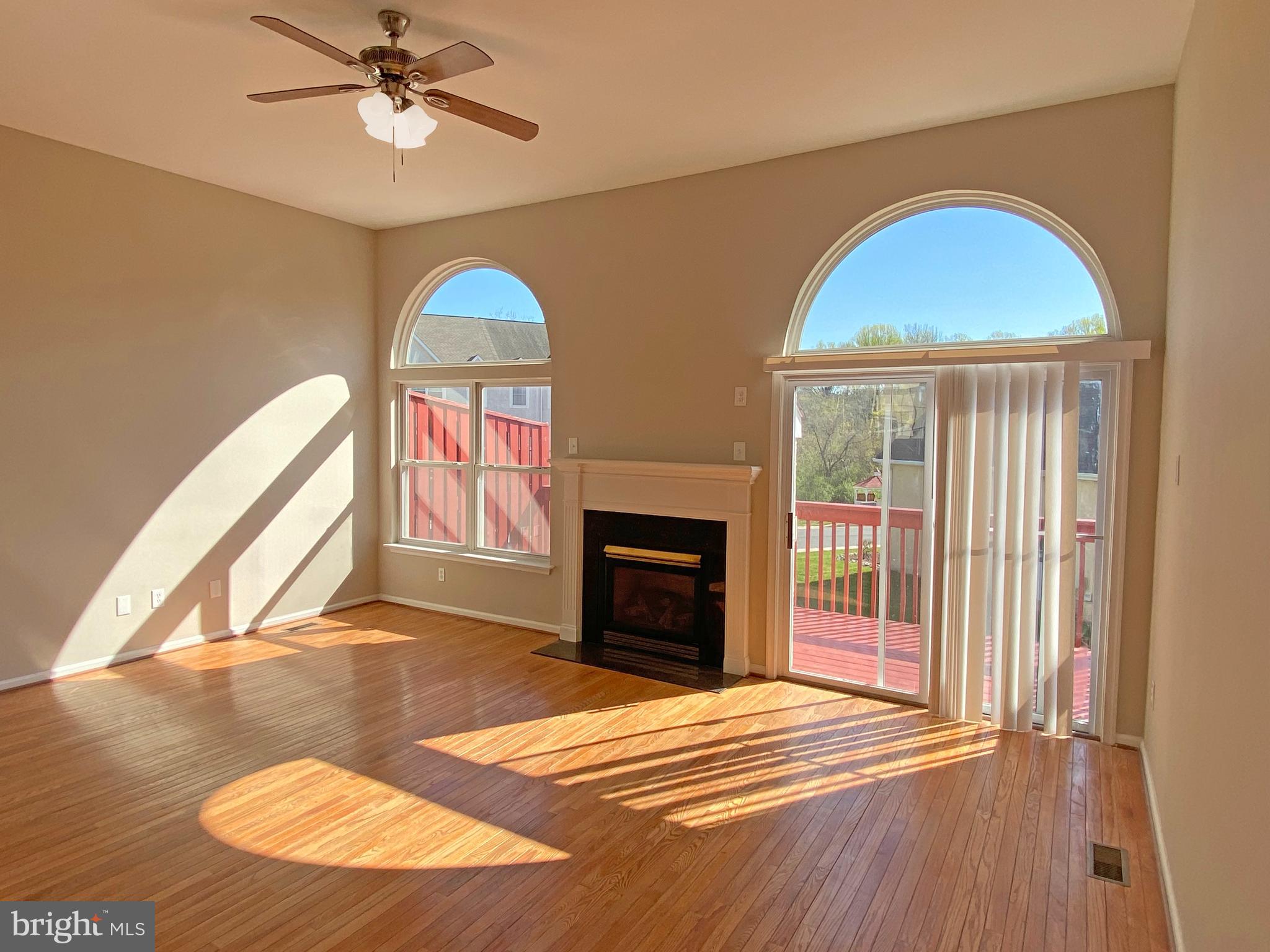 LINDEN WAY - Residential