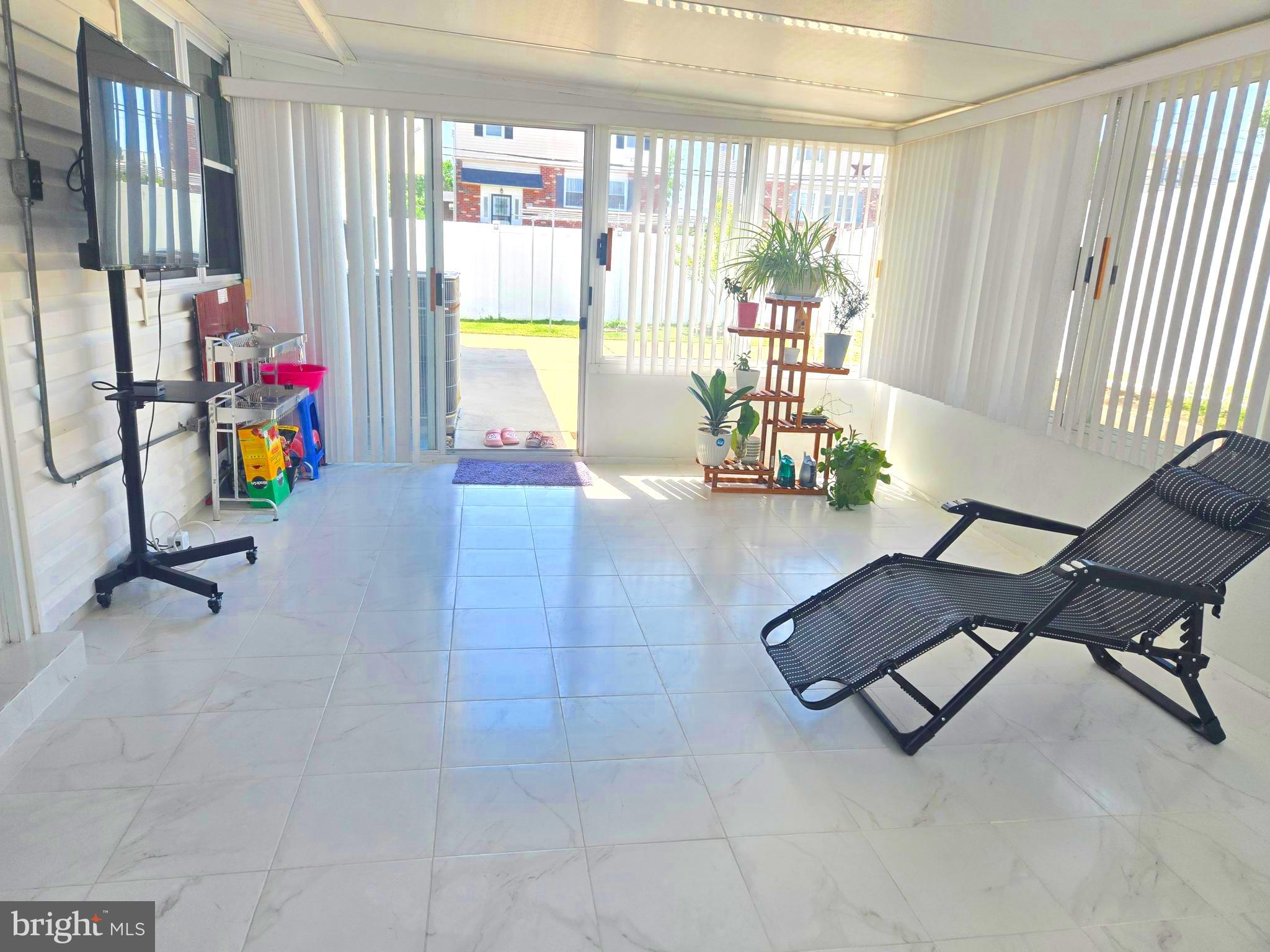 SOMERTON - Residential