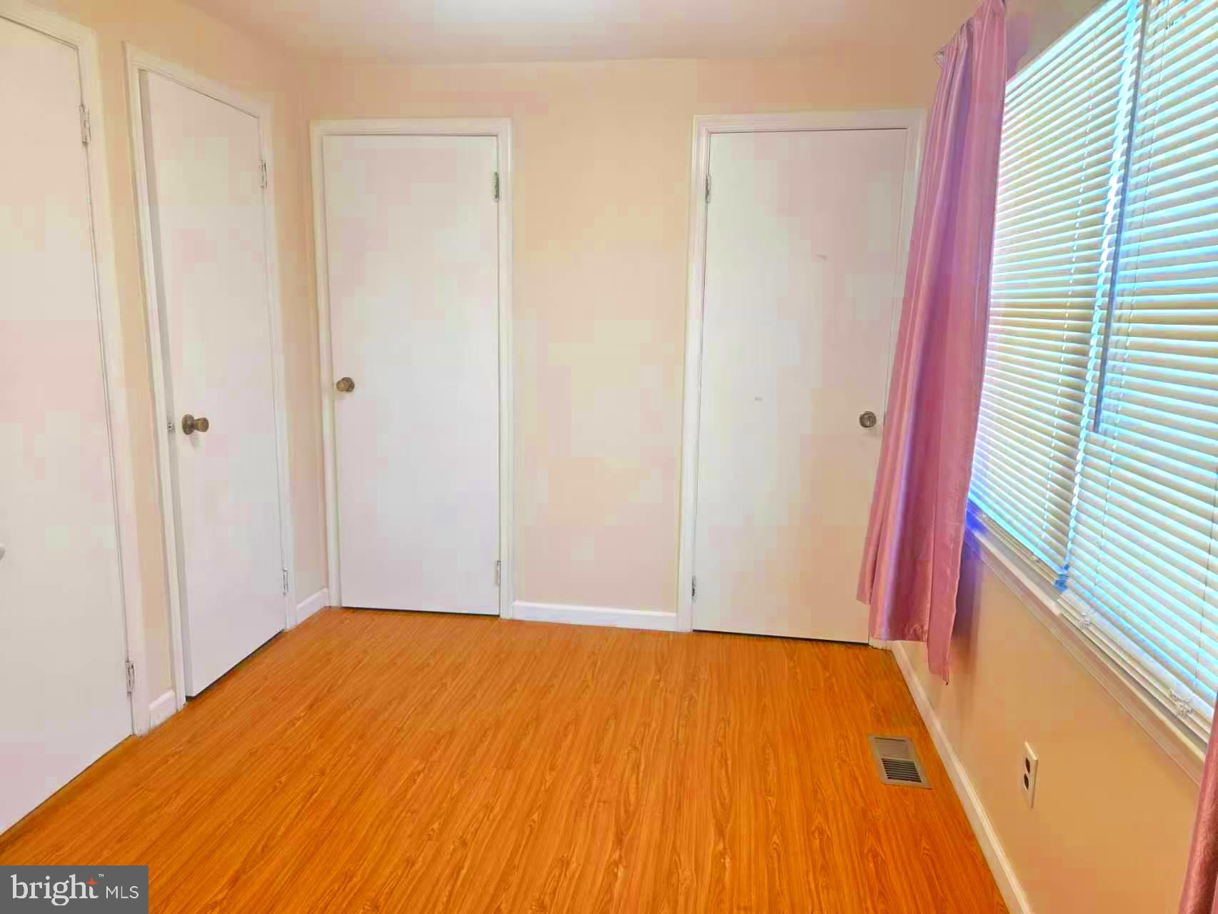 SOMERTON - Residential