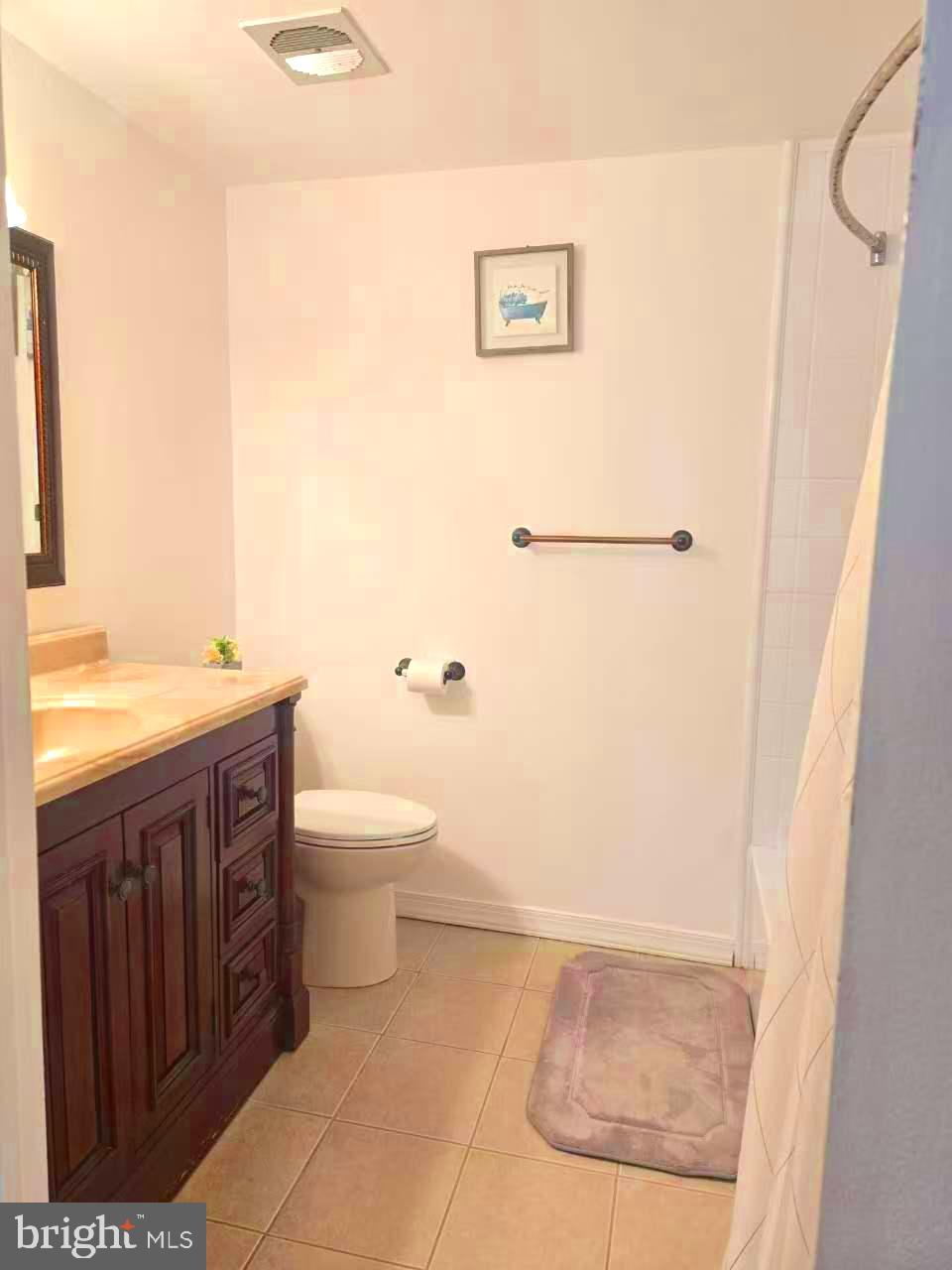 SOMERTON - Residential