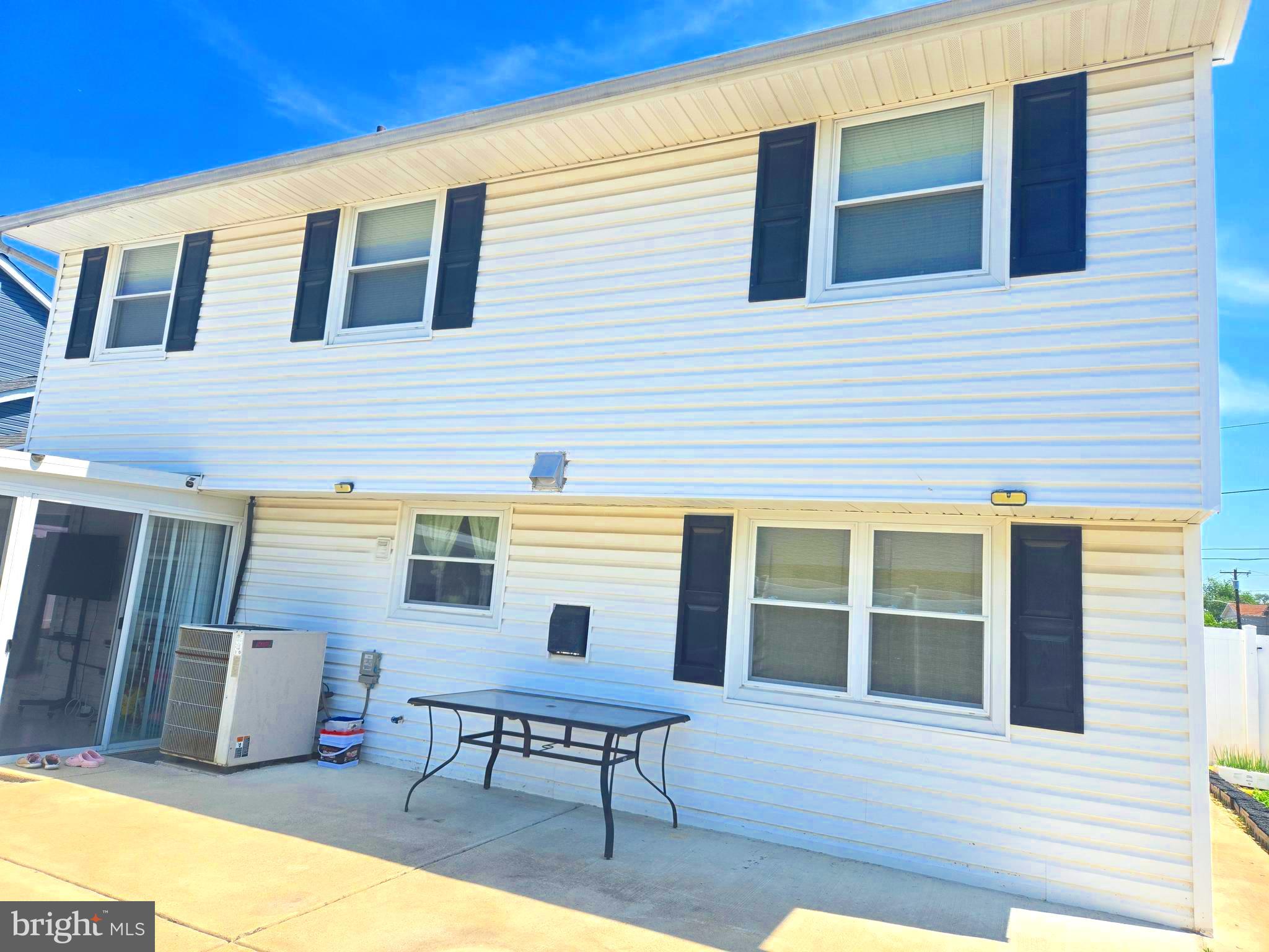SOMERTON - Residential