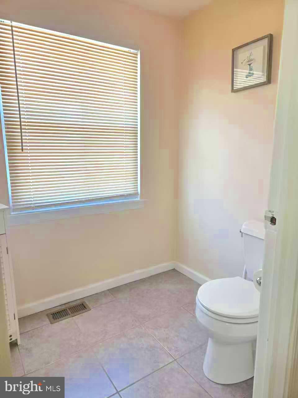 SOMERTON - Residential