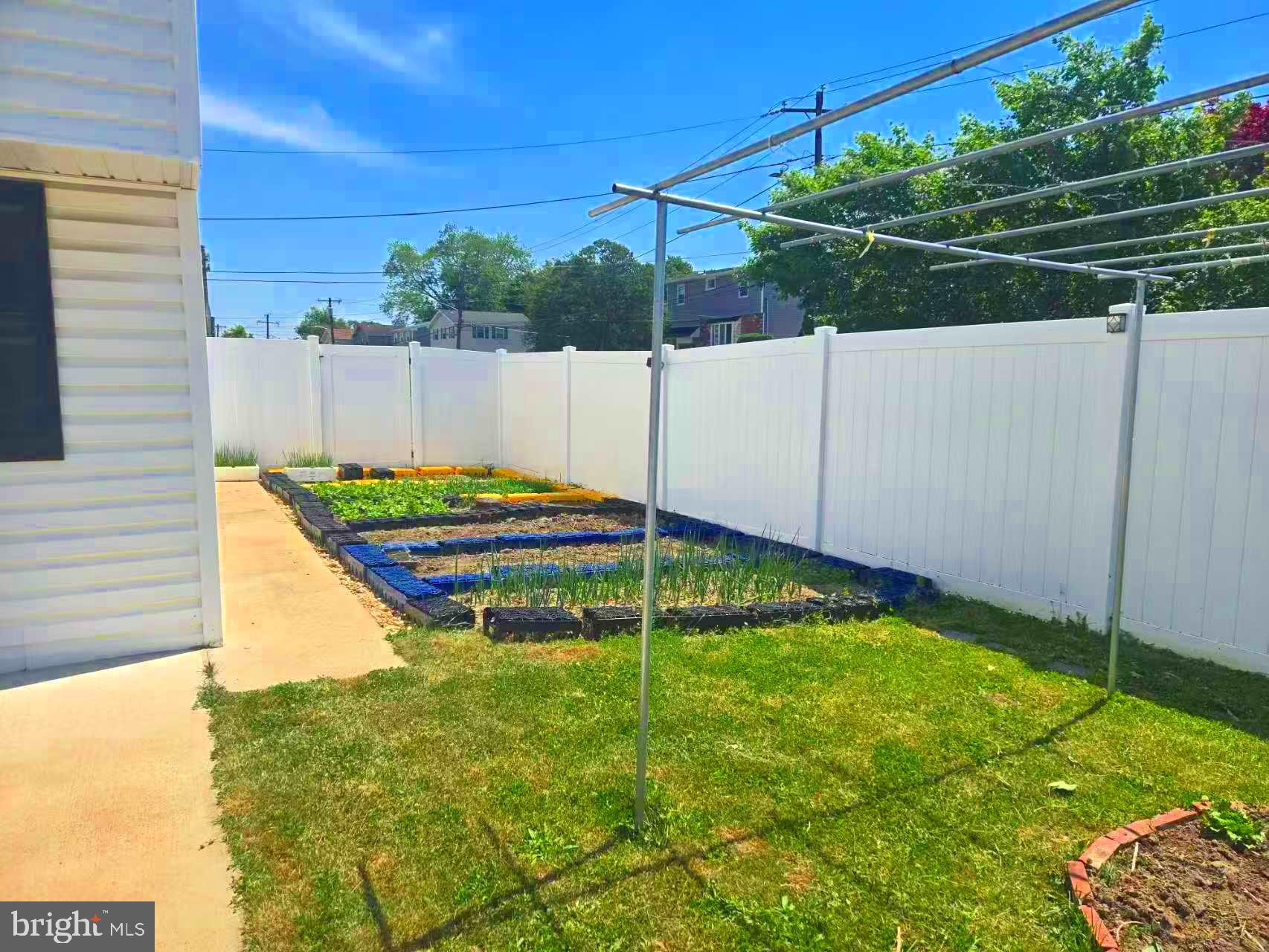 SOMERTON - Residential