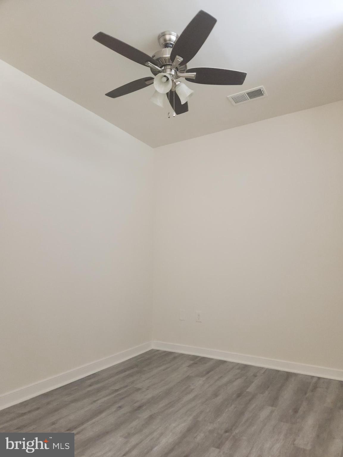 8045 AT SILVER SPRING METRO - Residential