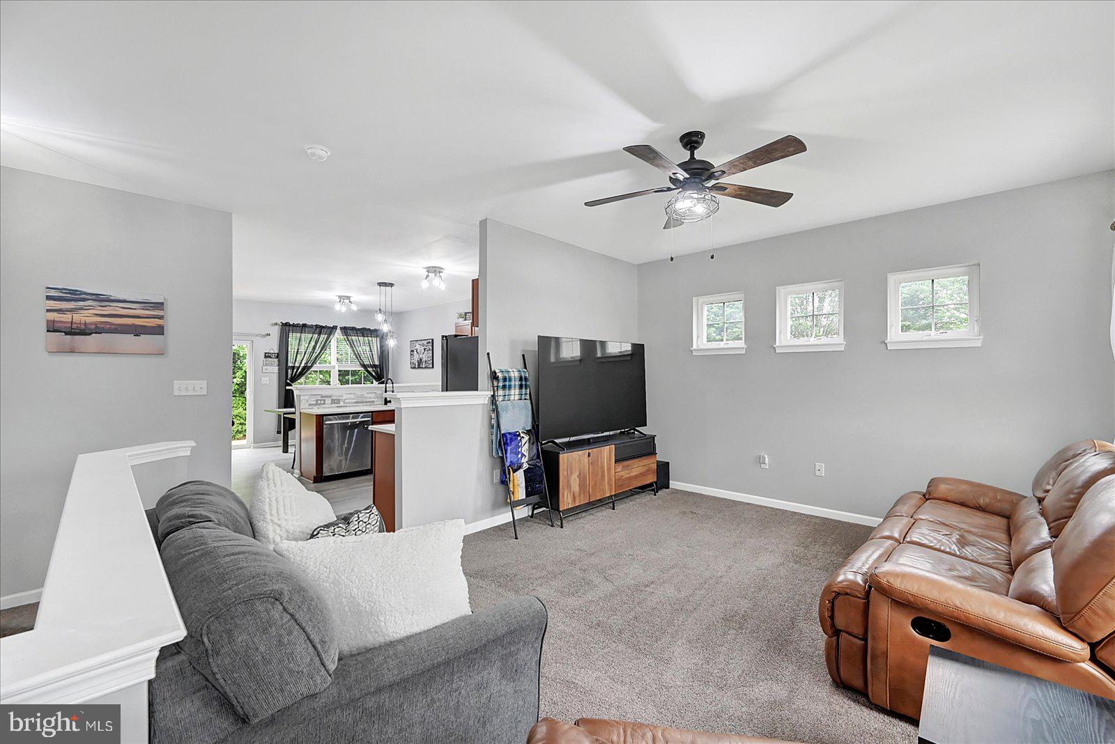 IVY GREENS - Residential